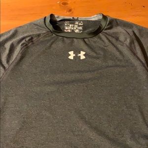 UA boys grey shirt size YMD